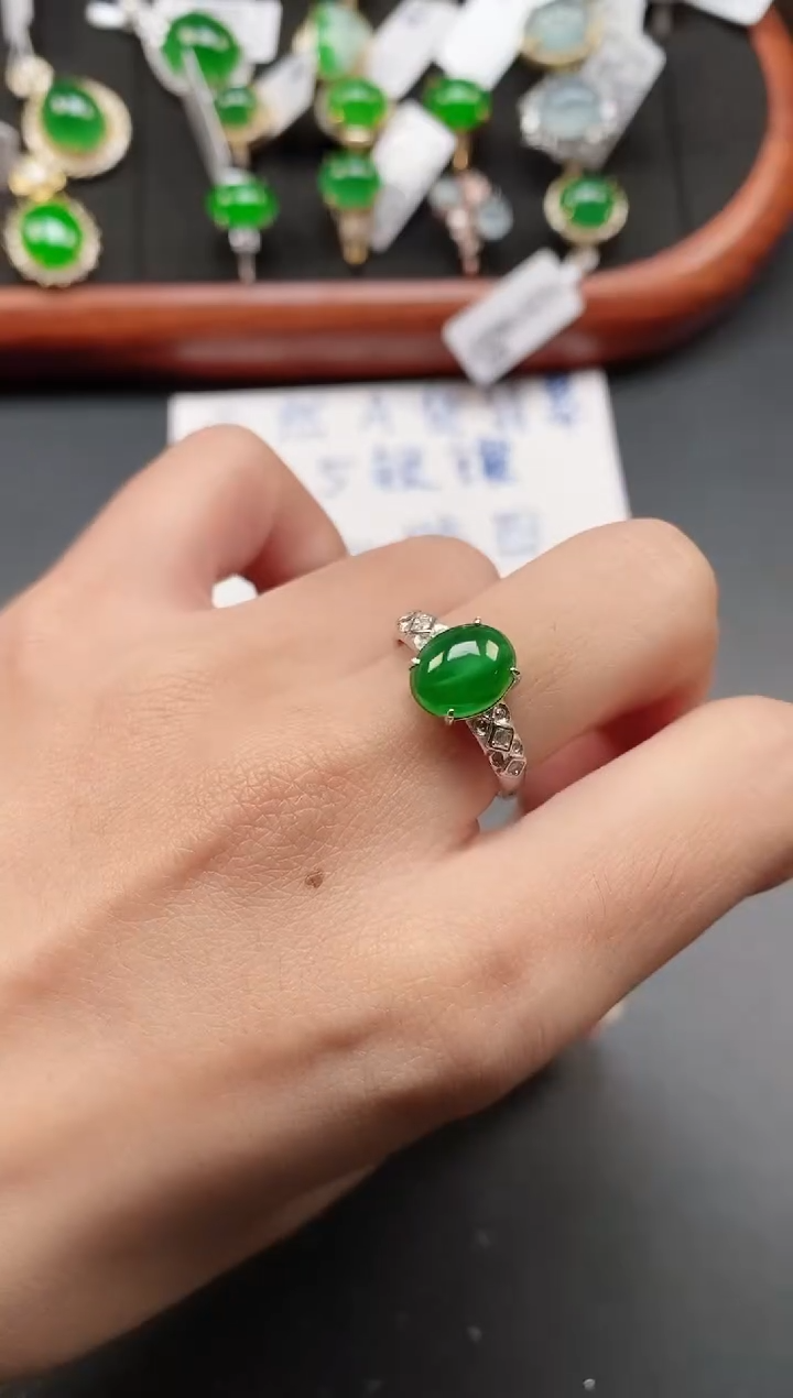 银S925镶嵌戒指翡翠1111