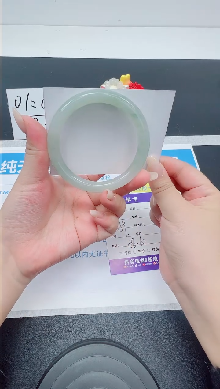 【闪购商品】石英质玉手镯未镶嵌编号7--59圈  圆条