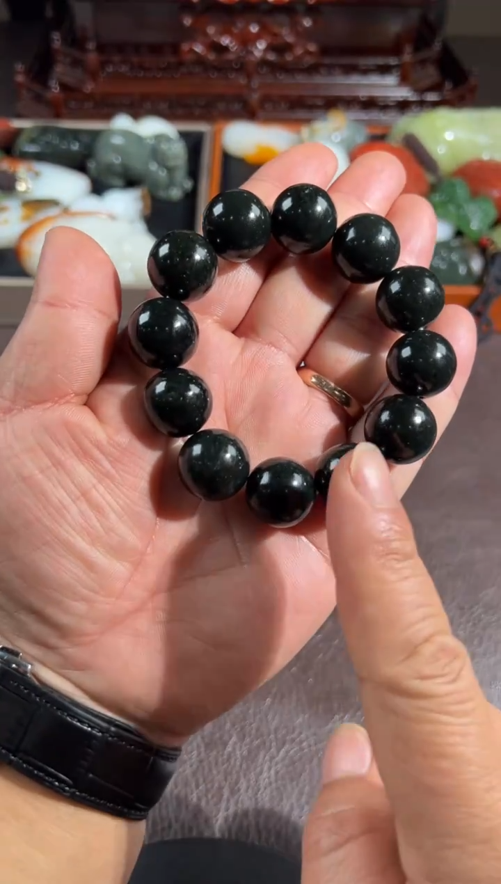 未镶嵌和田玉把件冰*和田玉