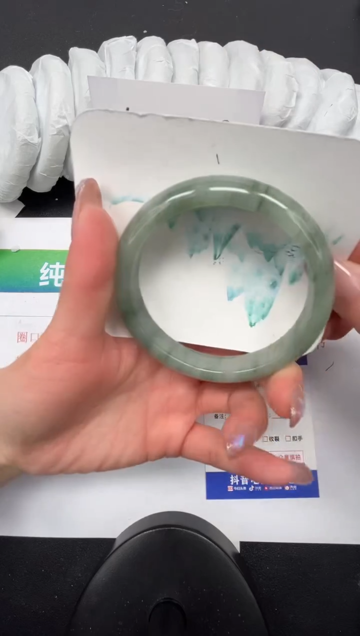 【闪购商品】石英质玉手镯未镶嵌91-63