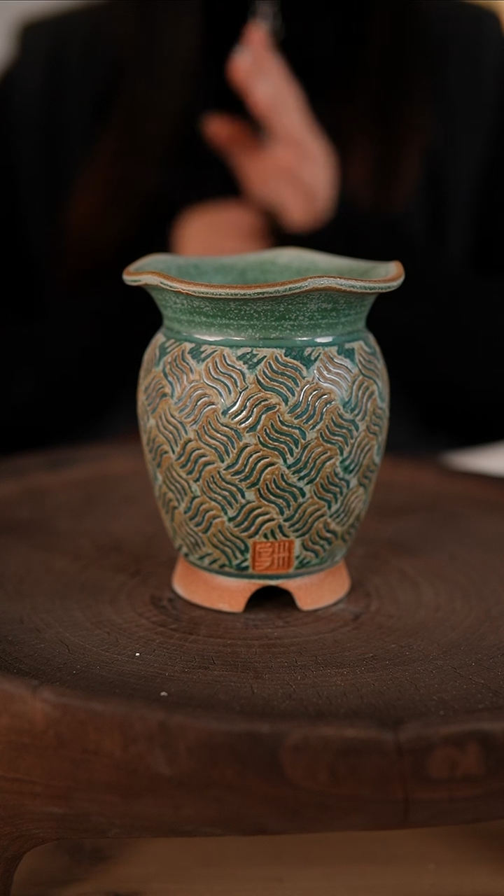 【闪购商品】红陶1-25-077默认有瑕口5.5