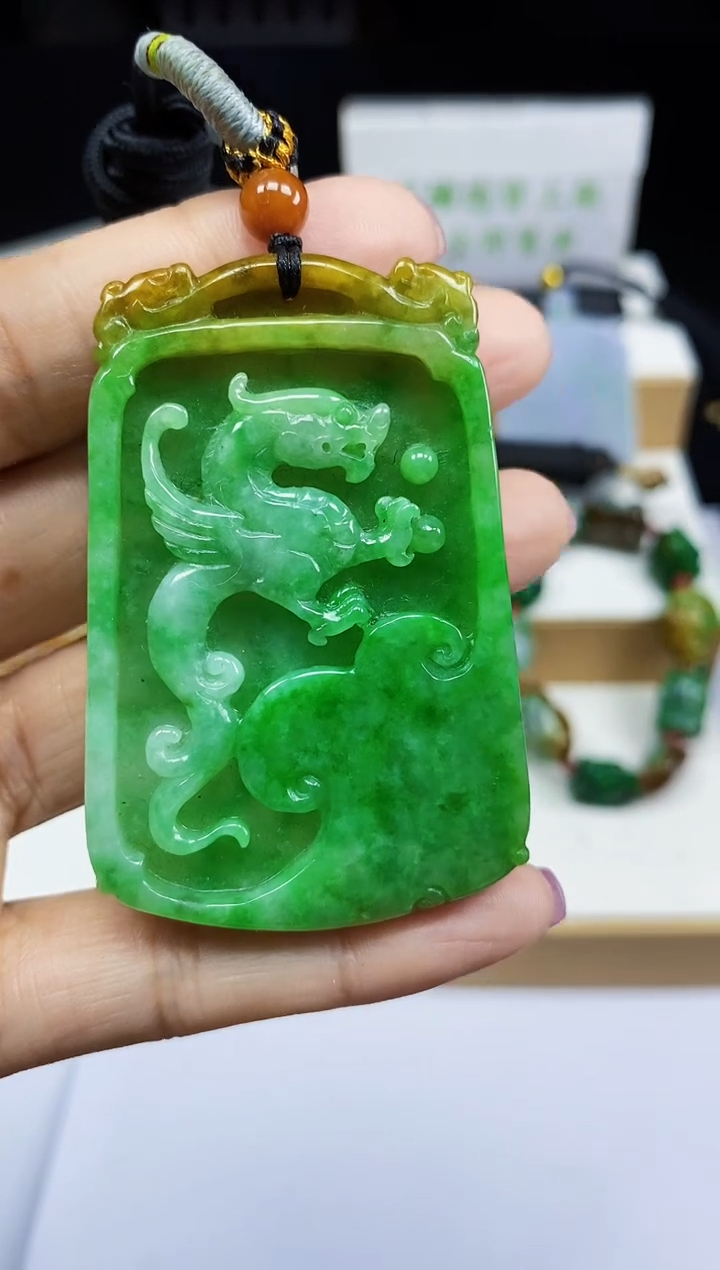 【闪购商品】定制翡翠未镶嵌翡翠A货