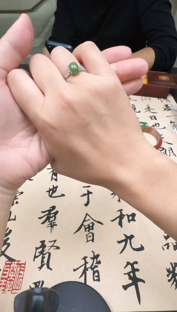 颈饰未镶嵌和田玉【瑞睿珠宝】和田玉戒指