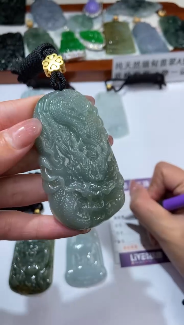 【闪购商品】翡翠颈饰未镶嵌276114  