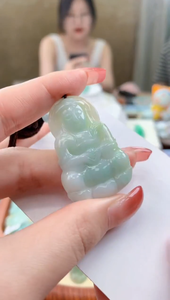 颈饰未镶嵌翡翠天然A货翡翠挂件