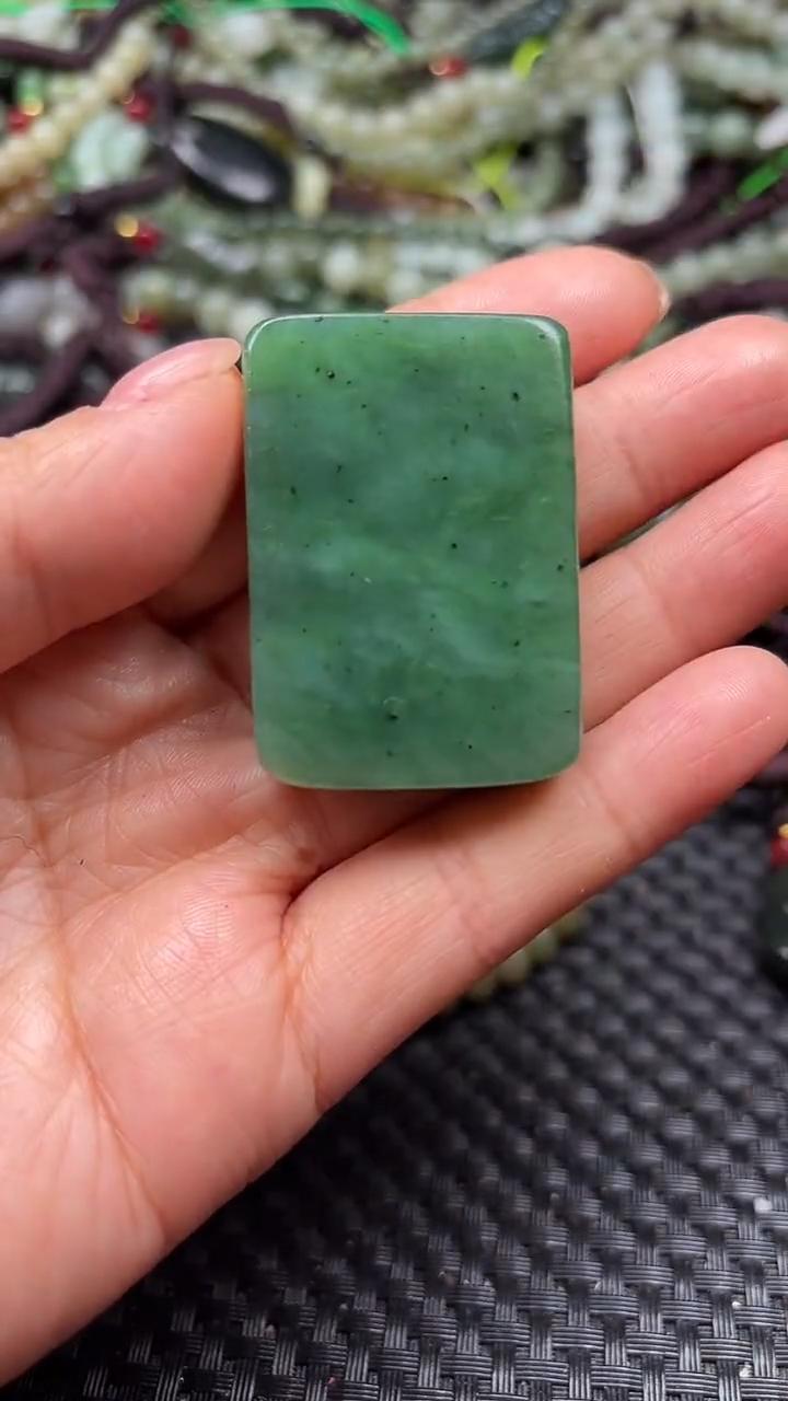 【闪购商品】和田玉颈饰未镶嵌.