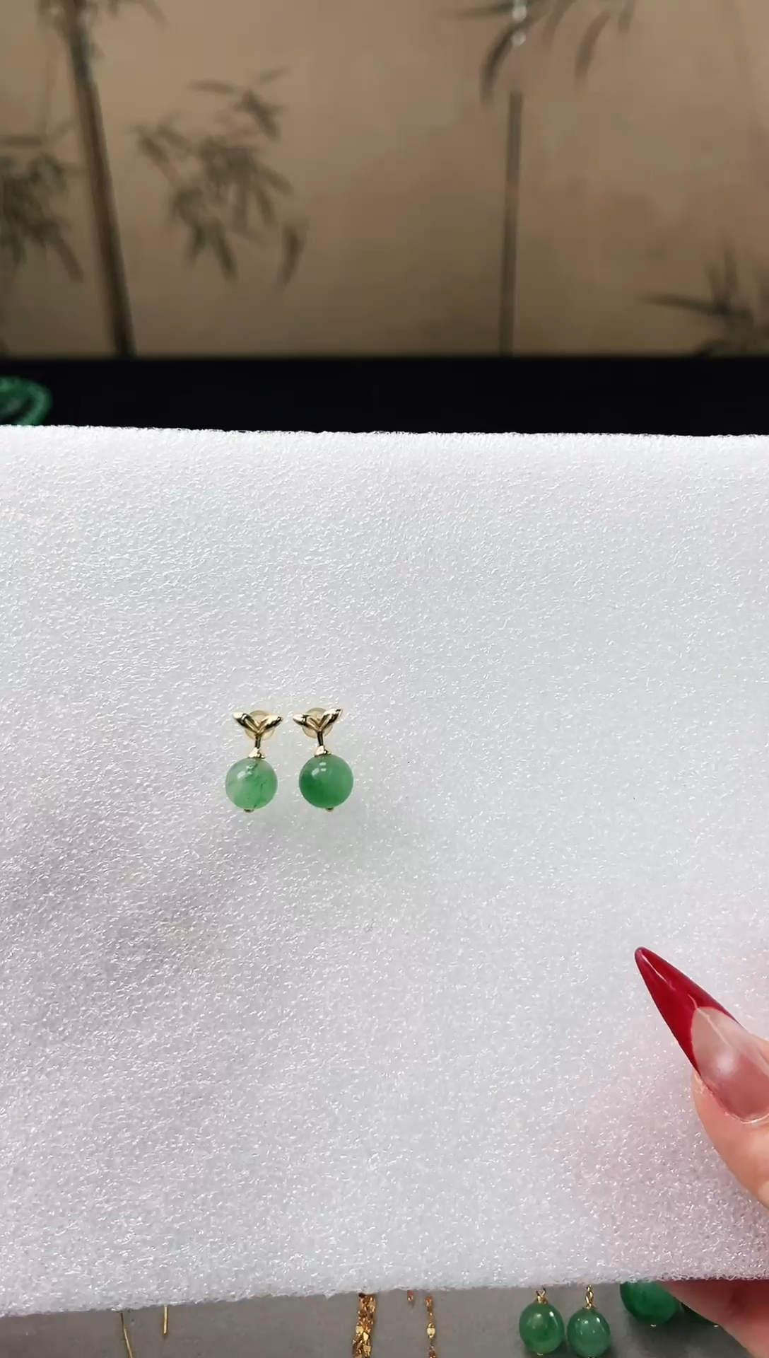 【闪购商品】石英质玉耳钉银S925镶嵌天然非洲翠耳钉