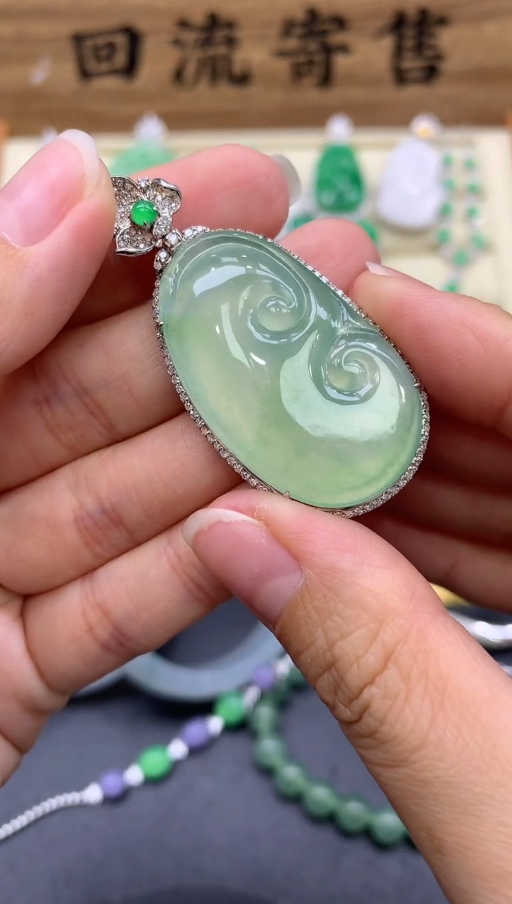 【闪购商品】翡翠颈饰18K金镶嵌590-中国好珍宝