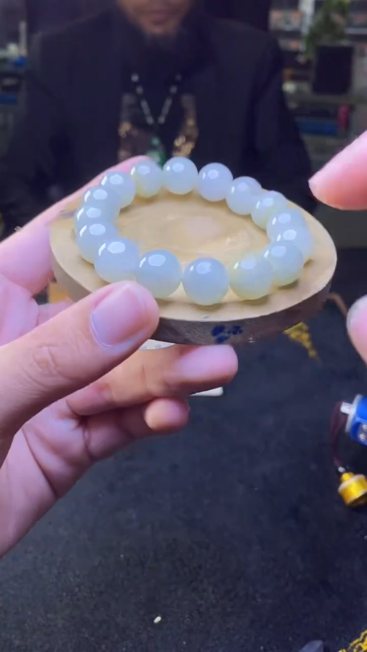 定制翡翠未镶嵌天然缅甸A货翡翠，多样性发货，拍一发一