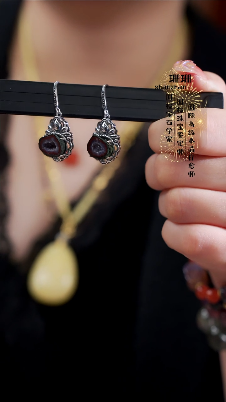 【闪购商品】水晶耳环银S925镶嵌水晶洞耳环多样性发其一