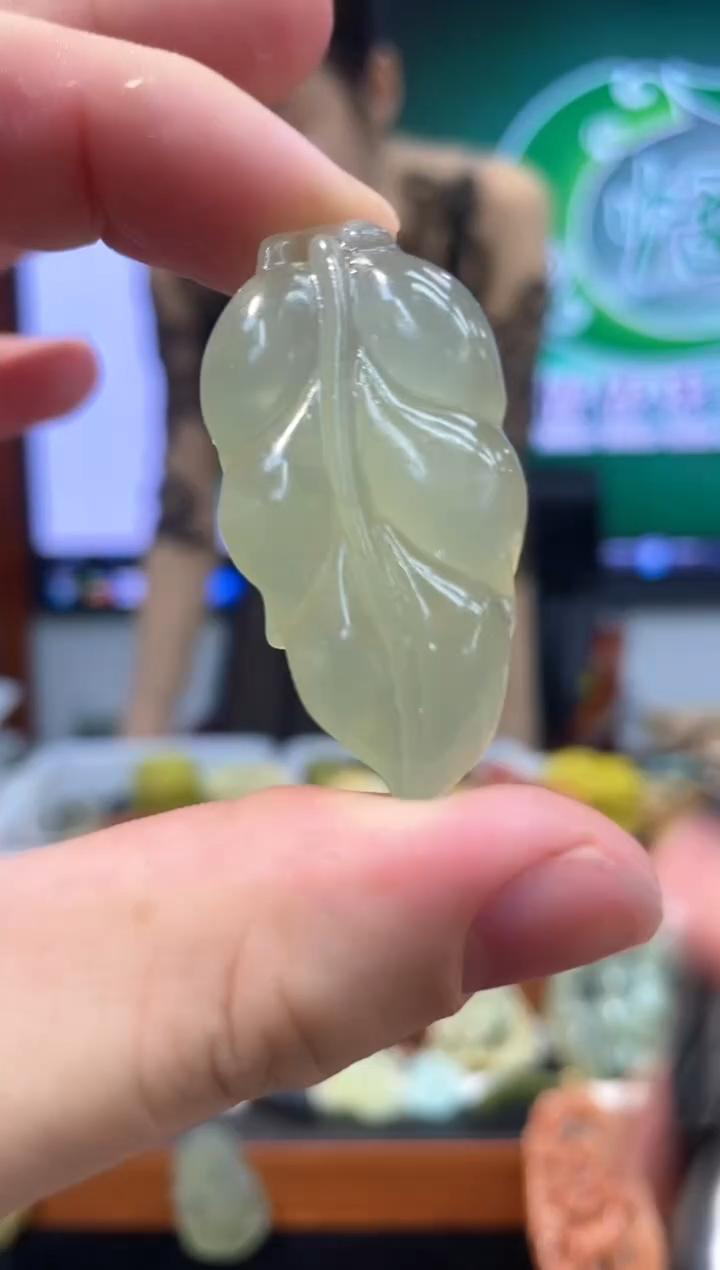 【闪购商品】岫玉吊坠未镶嵌多样性发货*拍一发一