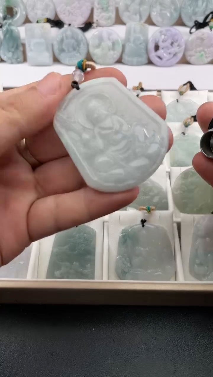 颈饰未镶嵌翡翠25/12/11/.77