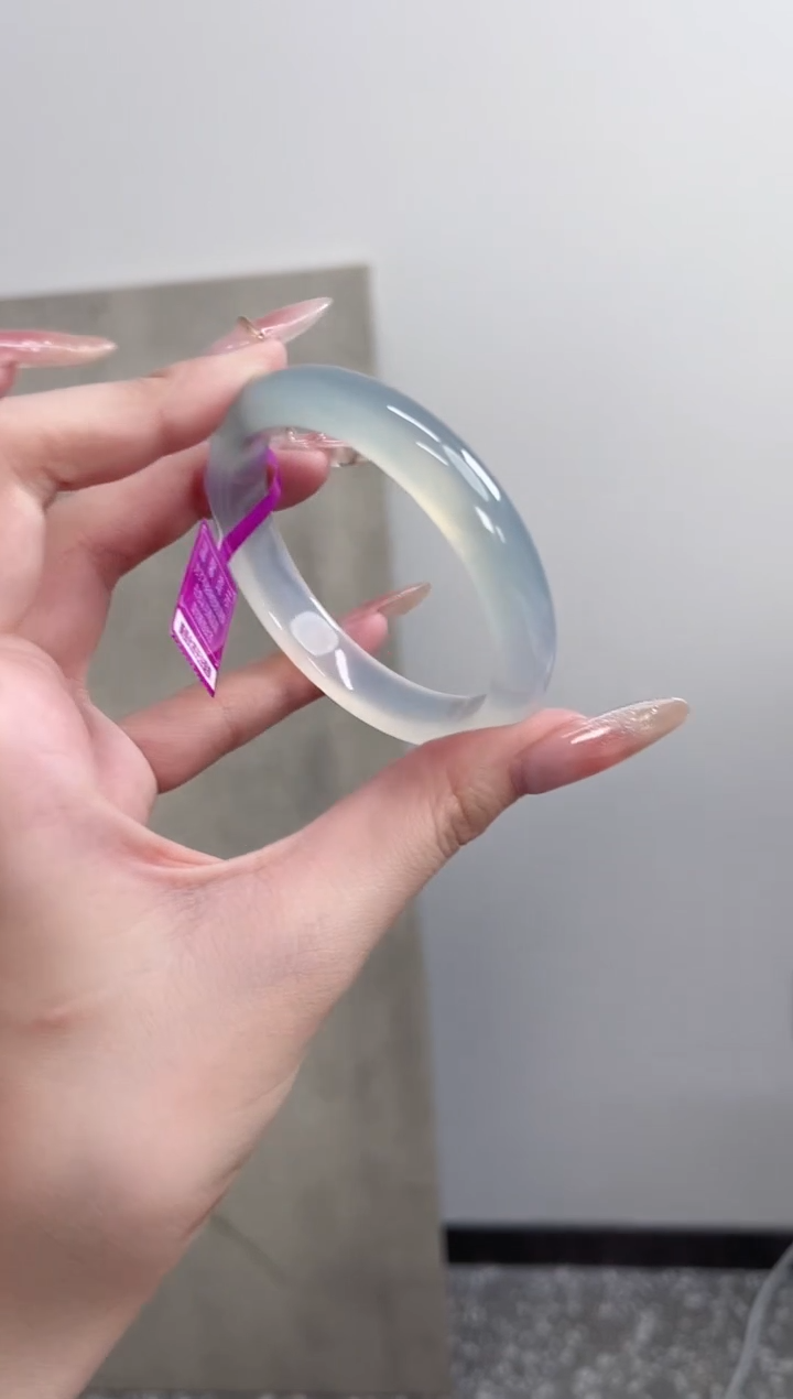 【闪购商品】玛瑙/玉髓手镯未镶嵌54圈 需要包容