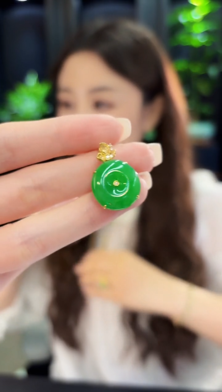 吊坠(不含链)18K金镶嵌翡翠 缅料A货/支持复检/一件
