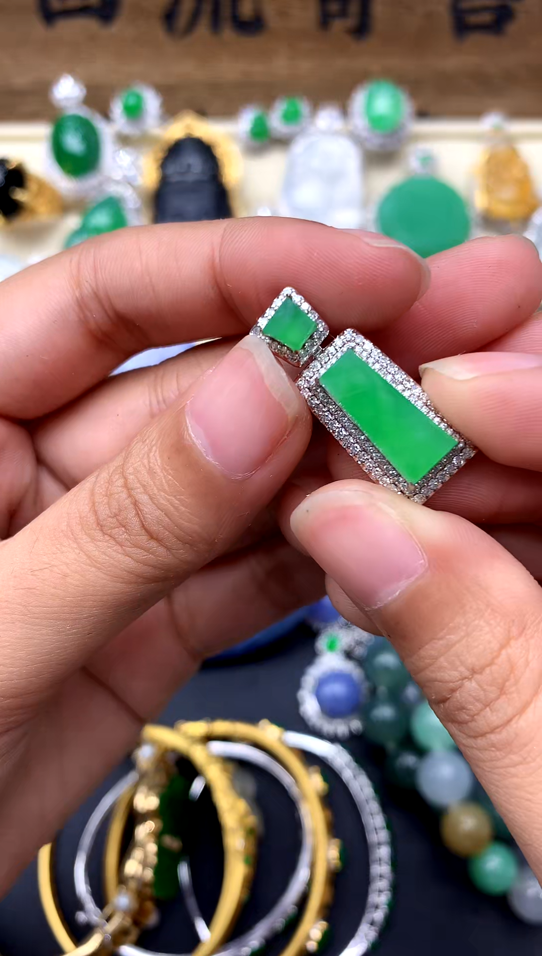 【闪购商品】翡翠颈饰18K金镶嵌270-中国好珍宝