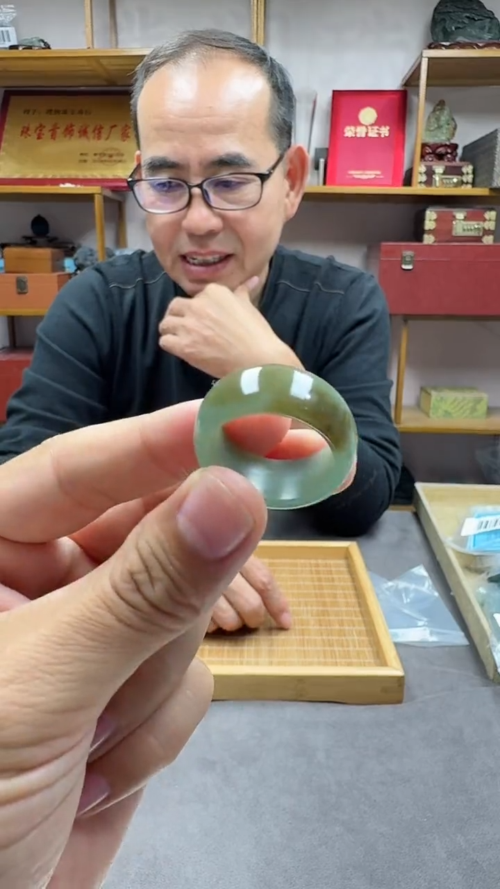 未镶嵌戒指和田玉20.8