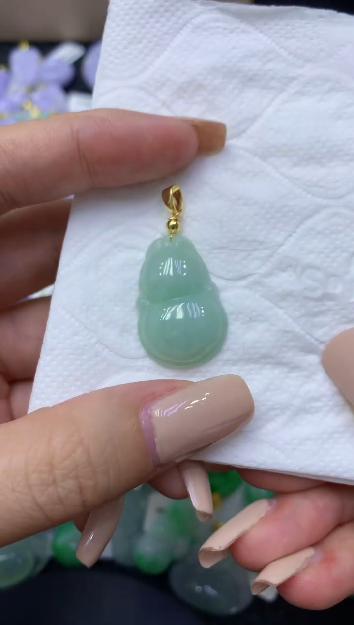 颈饰未镶嵌翡翠天然缅甸翡翠A货