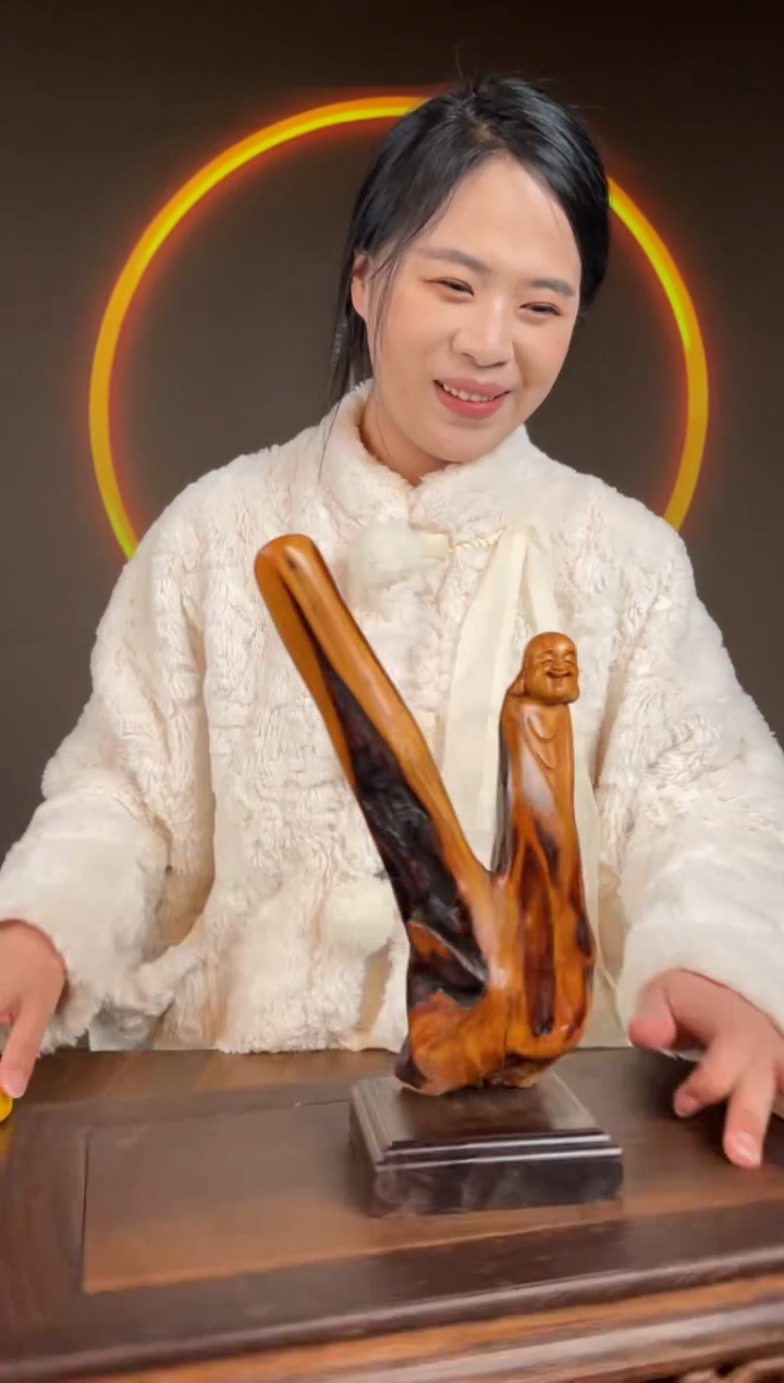 【闪购商品】柏木（崖柏）手工摆件,先抢先得!