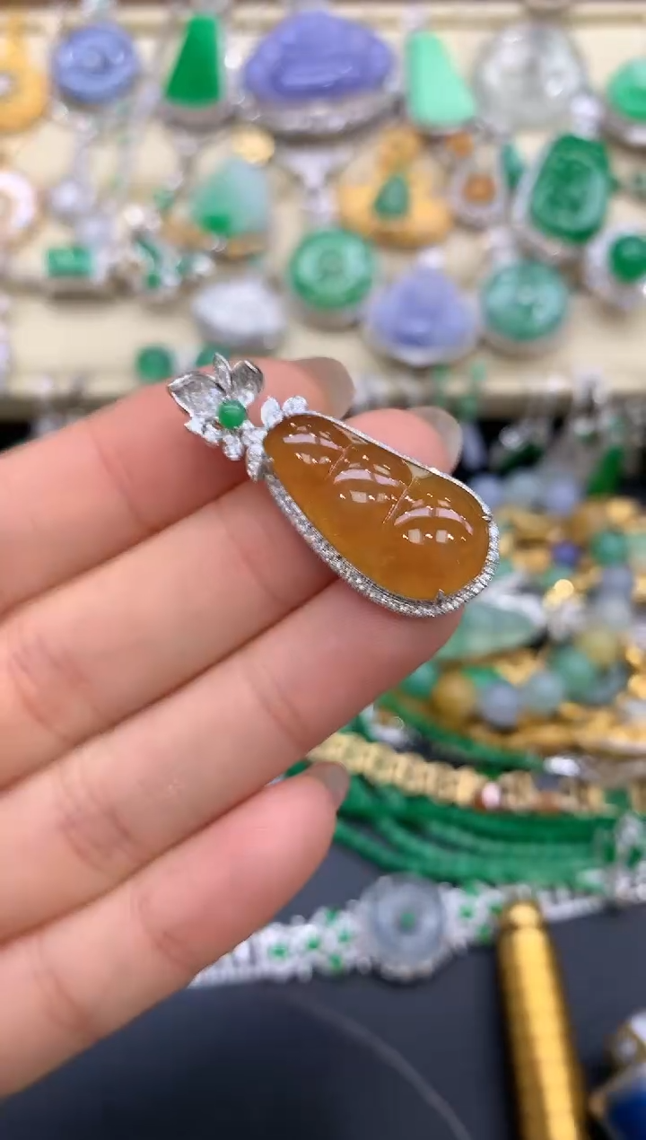 【闪购商品】翡翠颈饰18K金镶嵌415-中国好珍宝