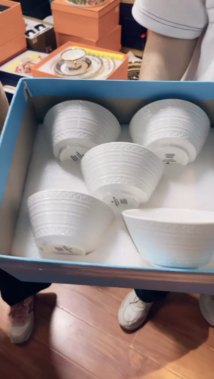 【闪购商品】杯鸿辉家品牌瓷器，京东包邮！