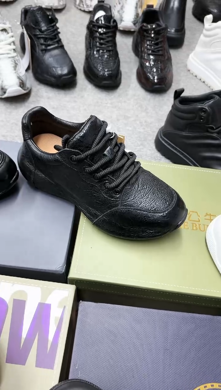 磨砂皮（牛皮）42码黑色2389