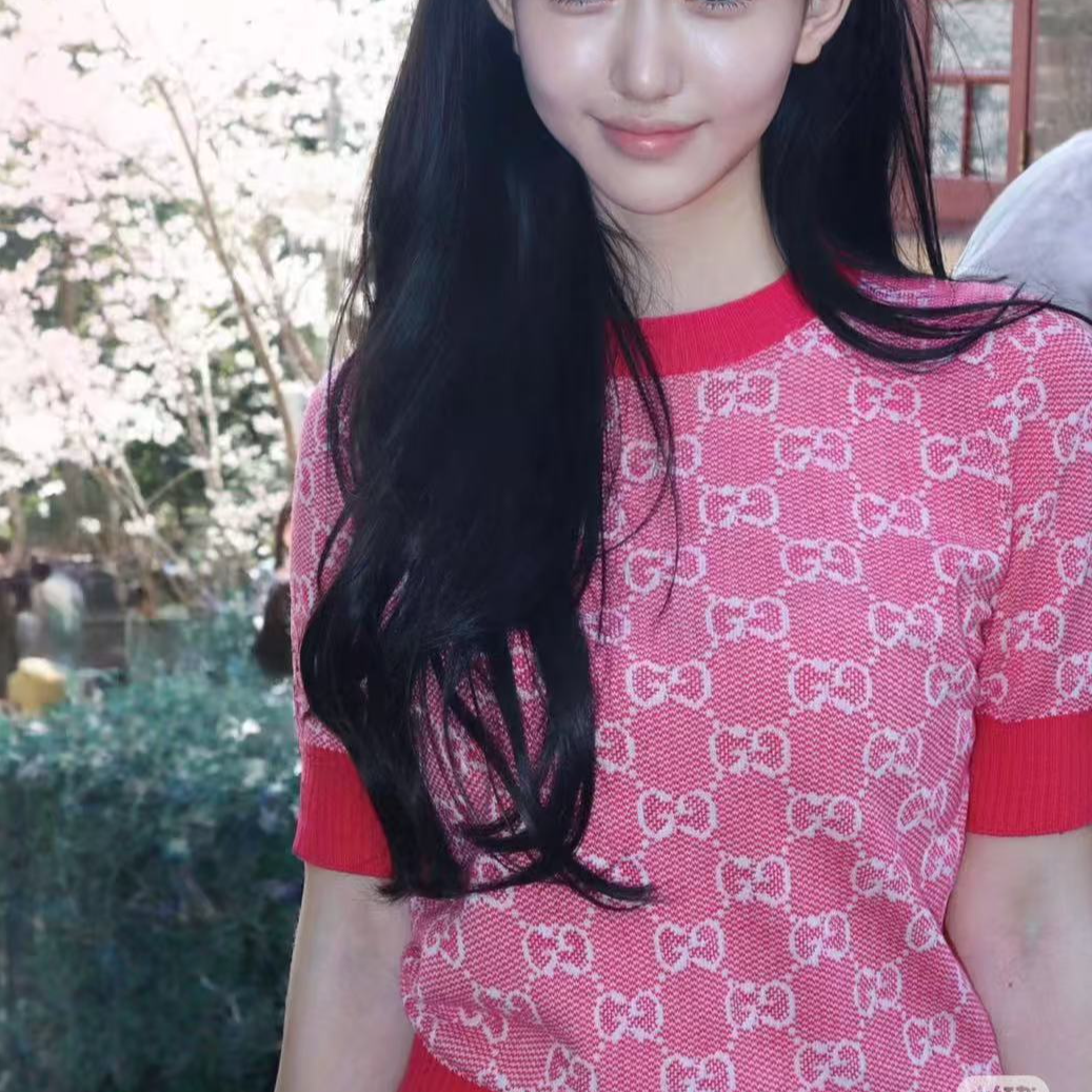 99新 GUCCI/古驰  02333 满印Logo针织短袖 XS码 