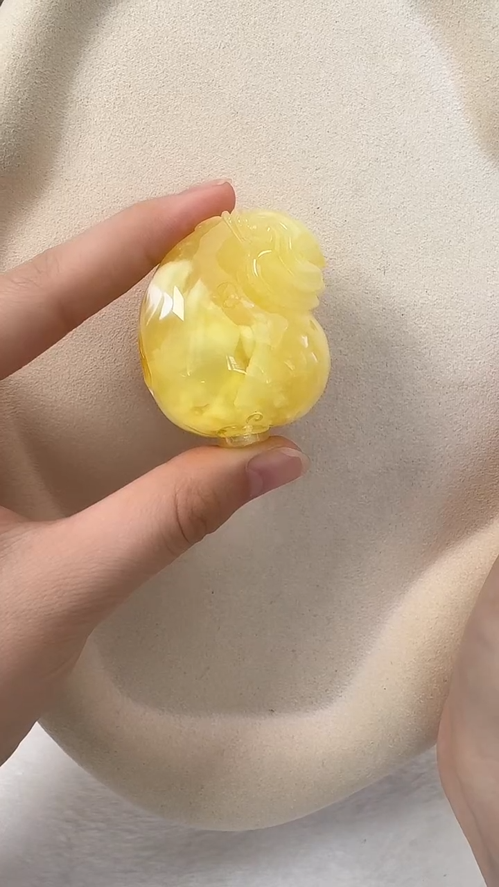 琥珀颈饰未镶嵌吊坠