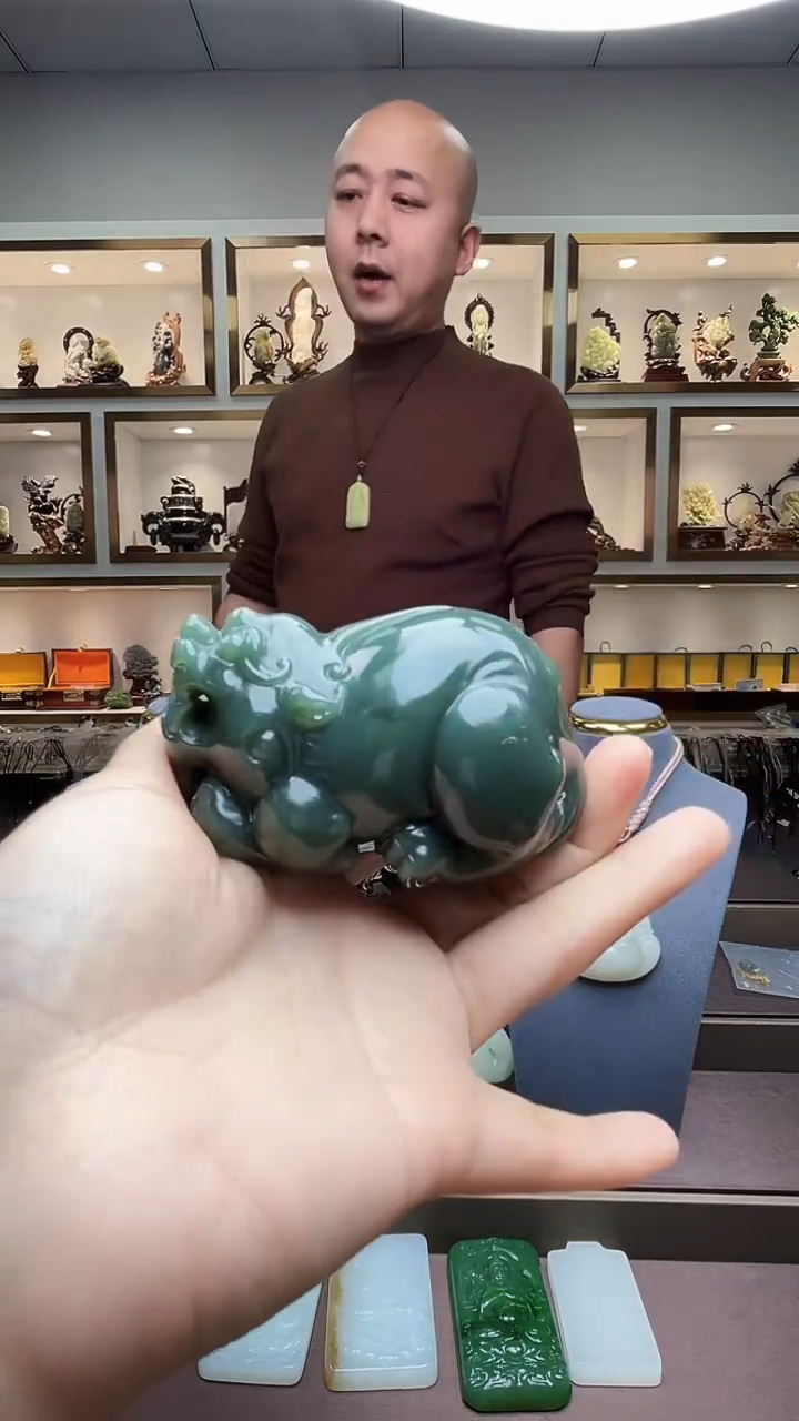 【闪购商品】和田玉颈饰未镶嵌苏