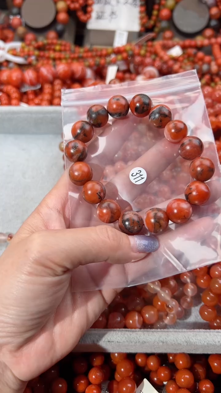 【闪购商品】南红玛瑙手串未镶嵌13+
