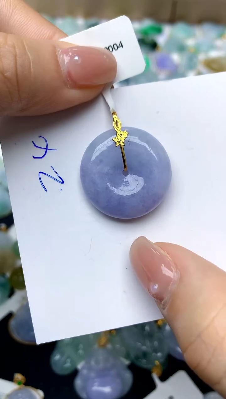 【闪购商品】翡翠颈饰18K金镶嵌天然A货翡翠