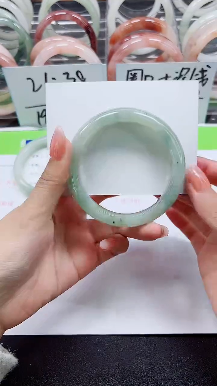 【闪购商品】石英质玉手镯未镶嵌A213-56/57