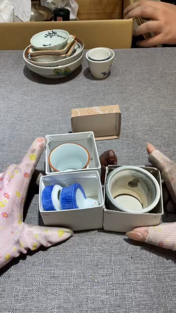 陶瓷自**然自然而然