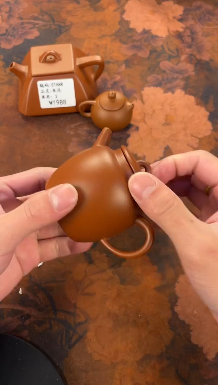 茶杯紫砂-轮珠小品壶