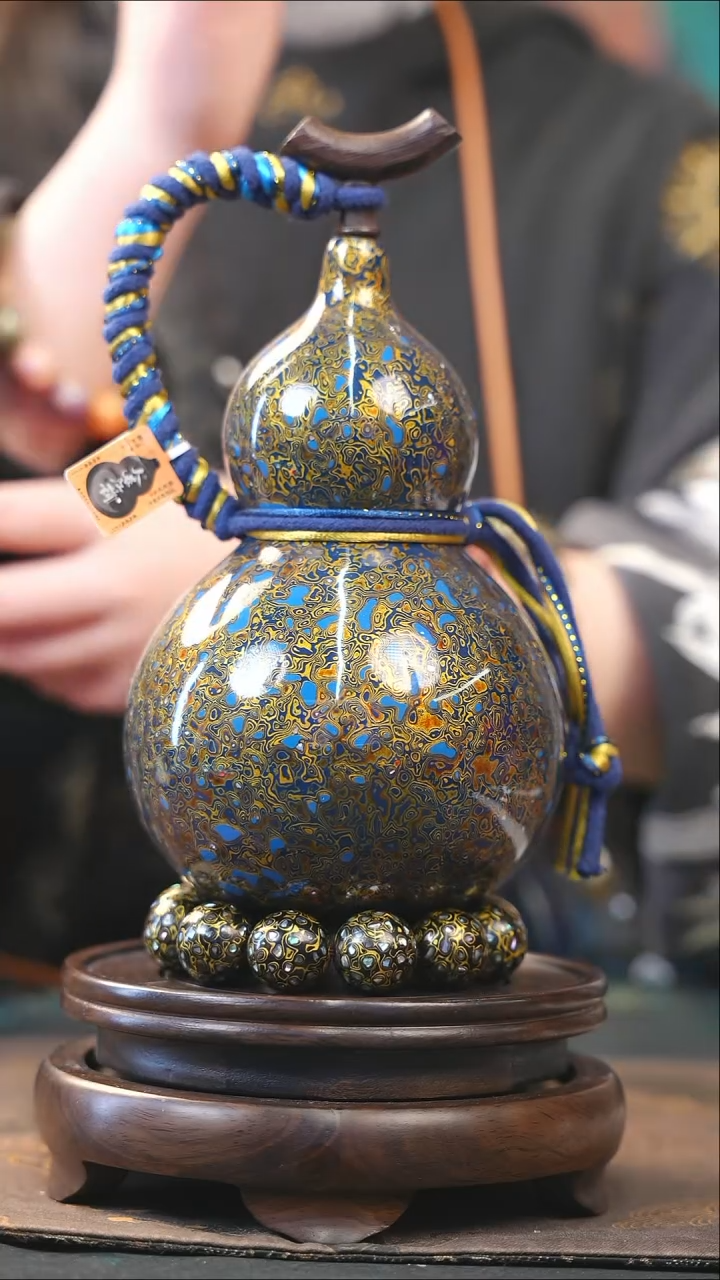 【闪购商品】YK194漆艺酒葫芦不包手串及旋转底座