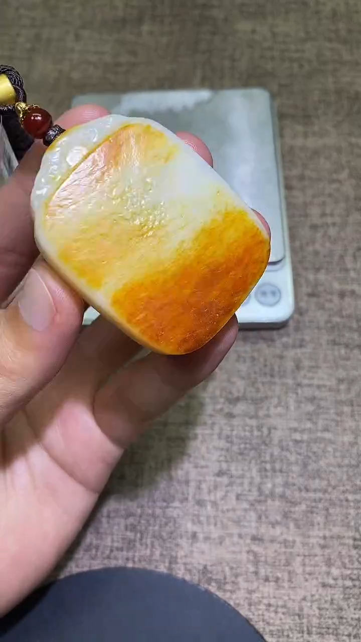 颈饰未镶嵌和田玉A7