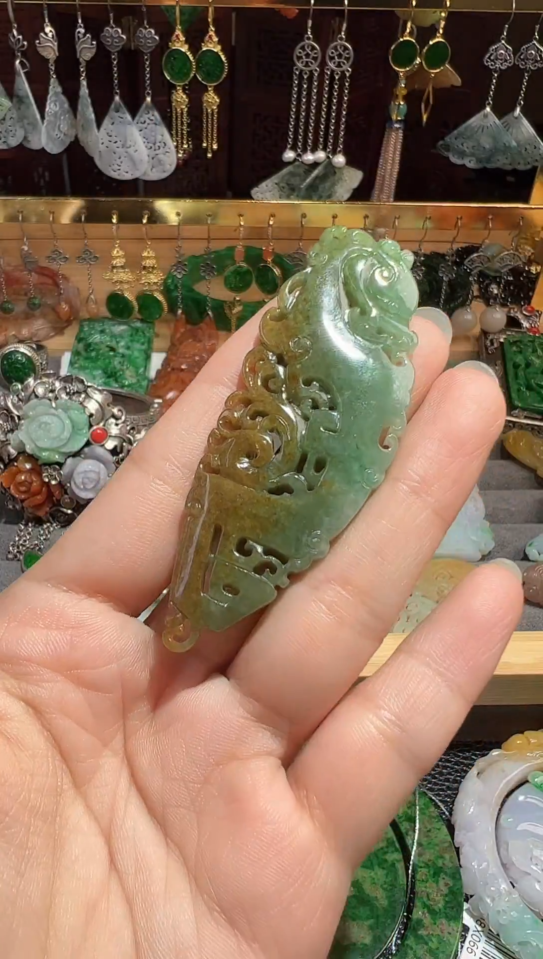 【闪购商品】定制翡翠未镶嵌翡翠