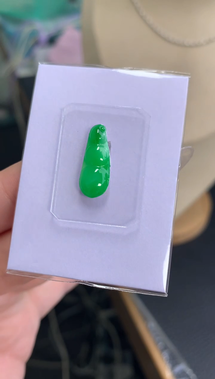 未镶嵌定制翡翠豆子