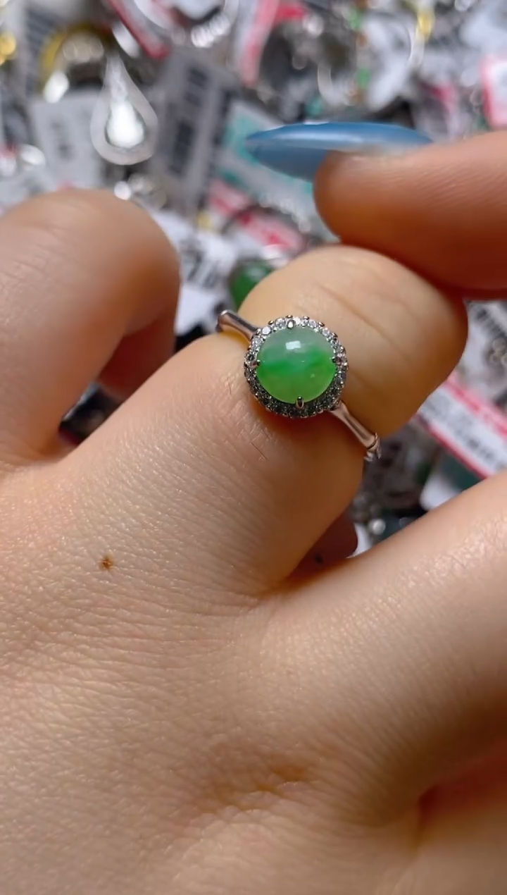 银S925镶嵌戒指翡翠百内无证书