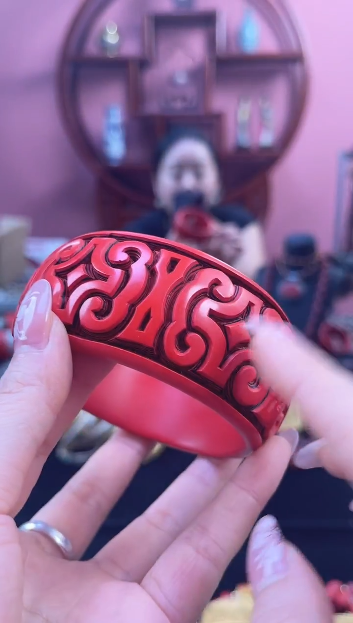 非遗 雕漆人参如意轮胎镯 红黑 带证 64