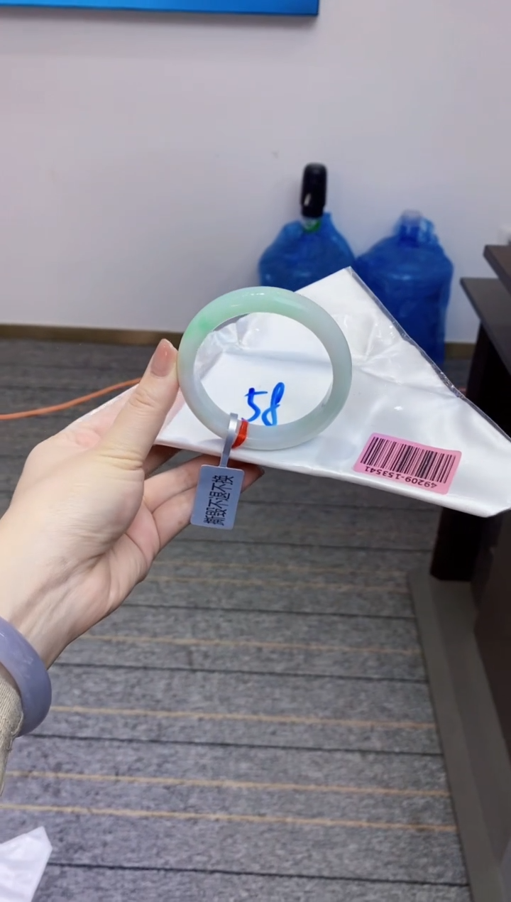 【闪购商品】翡翠手镯未镶嵌111111111
