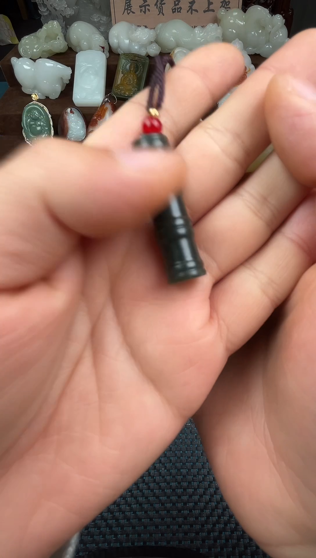 未镶嵌和田玉挂件玺玉珠宝玉器闪购