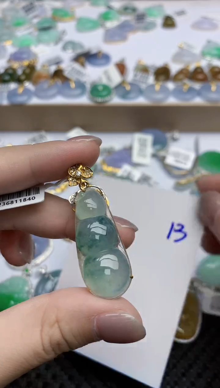 【闪购商品】翡翠颈饰18K金镶嵌天然翡翠A货