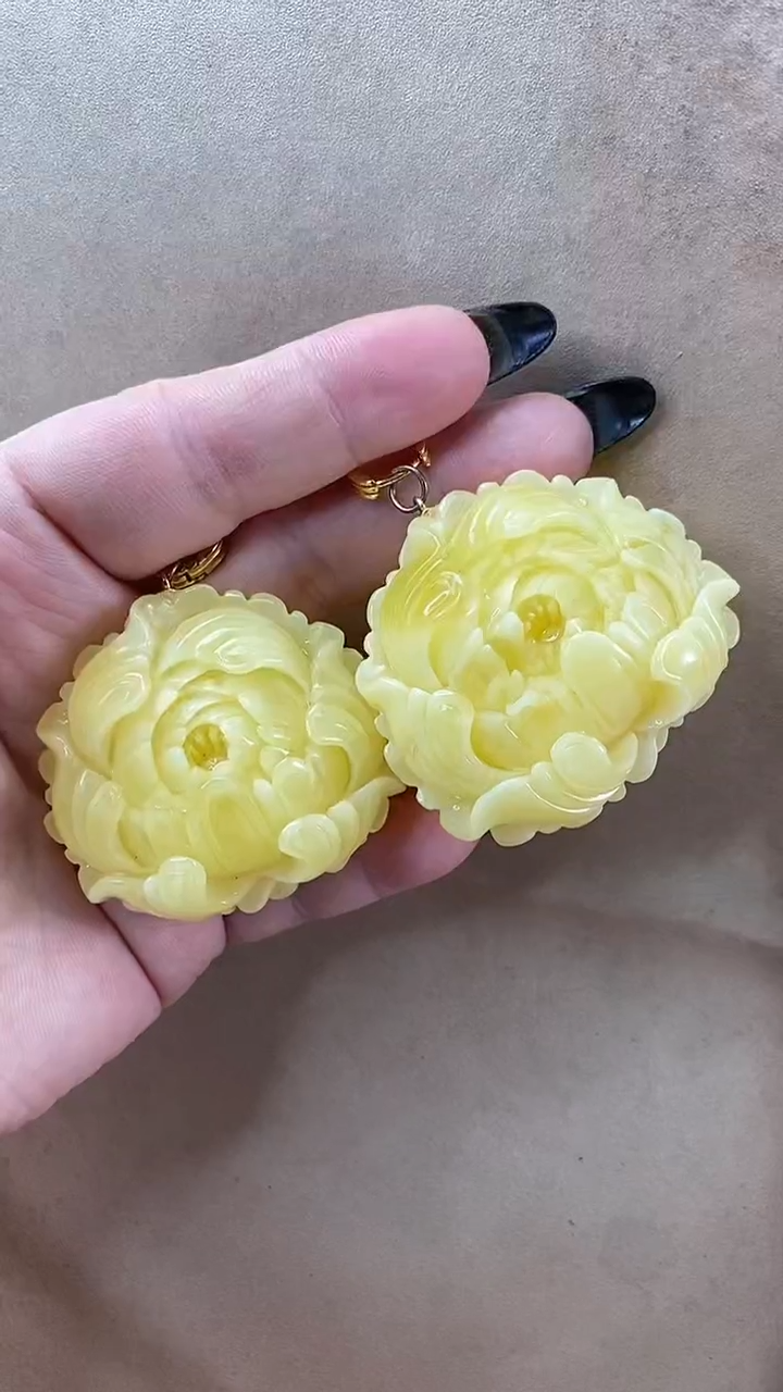 琥珀颈饰未镶嵌耳环