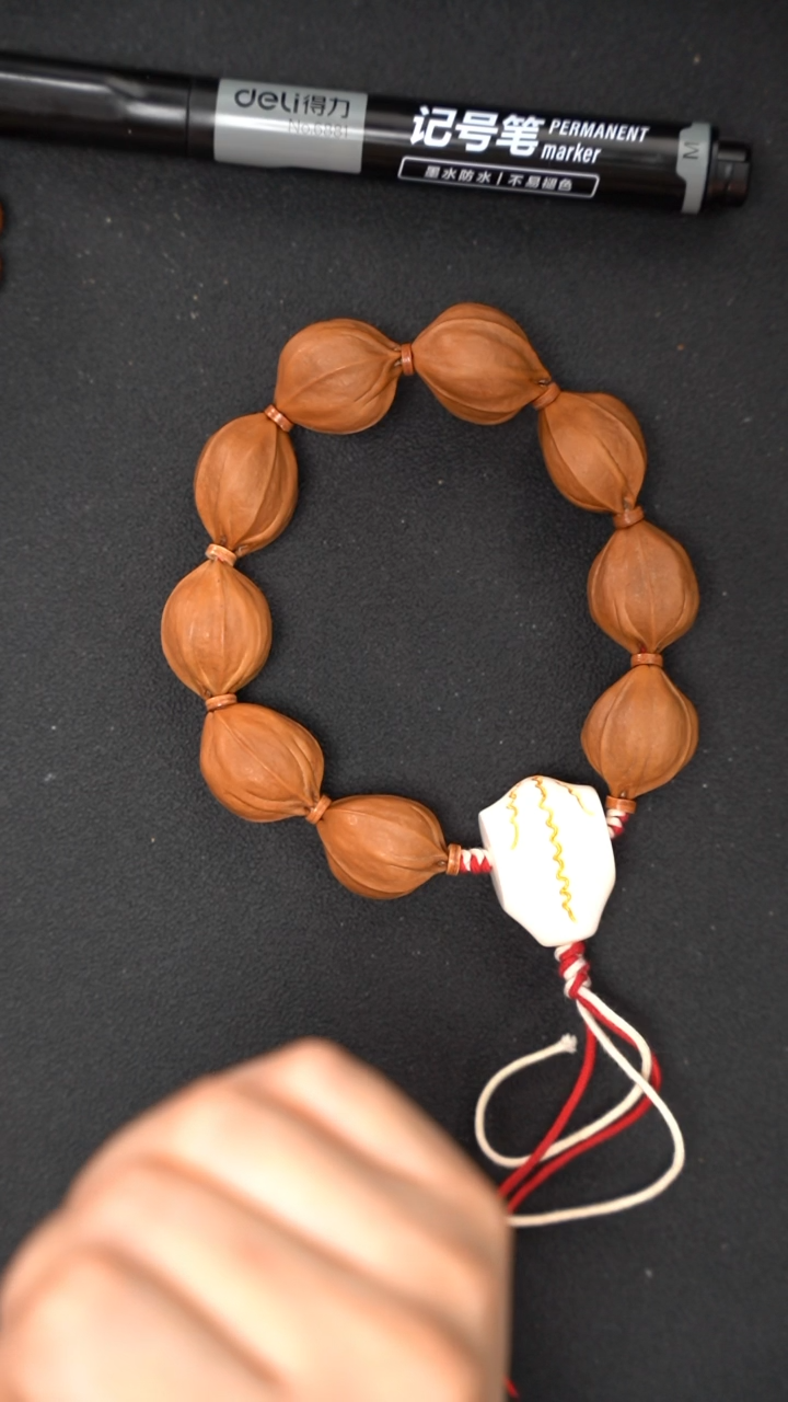 橄榄核手串/手链————2127梅林铁核4花