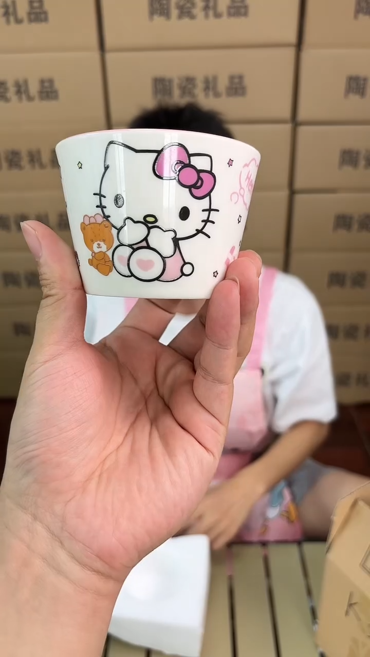 瓷片kt猫杯子111