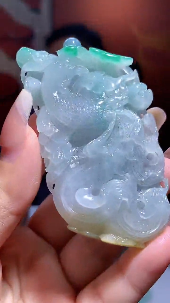 【闪购商品】定制翡翠未镶嵌1072xx-毛货挂件31
