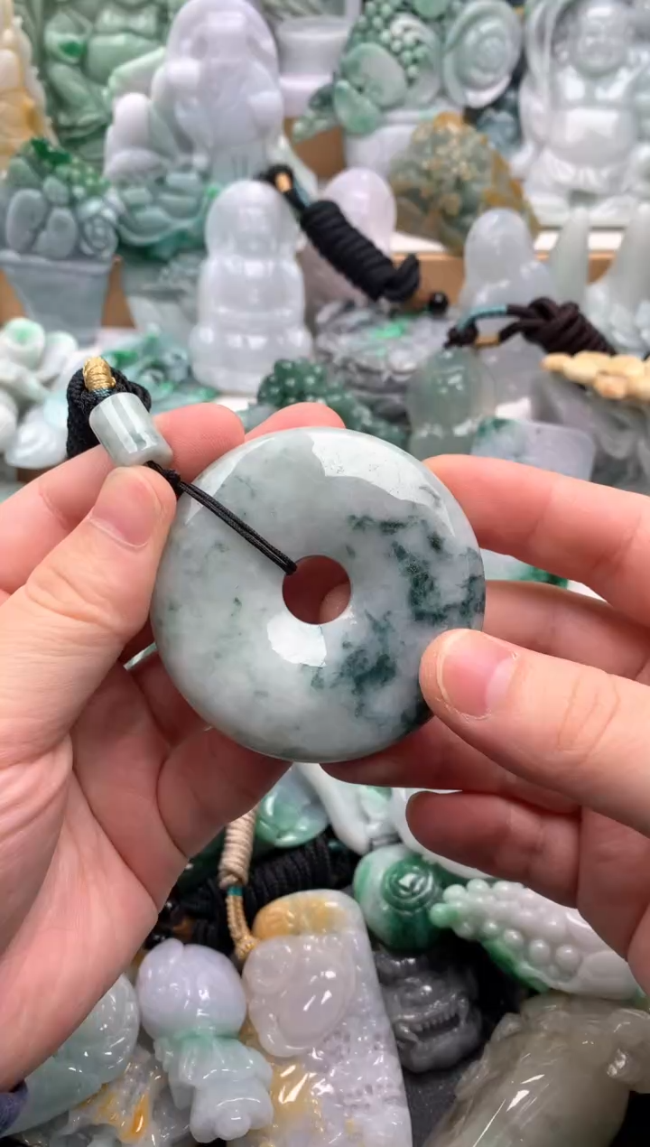 吊坠(不含链)未镶嵌翡翠1