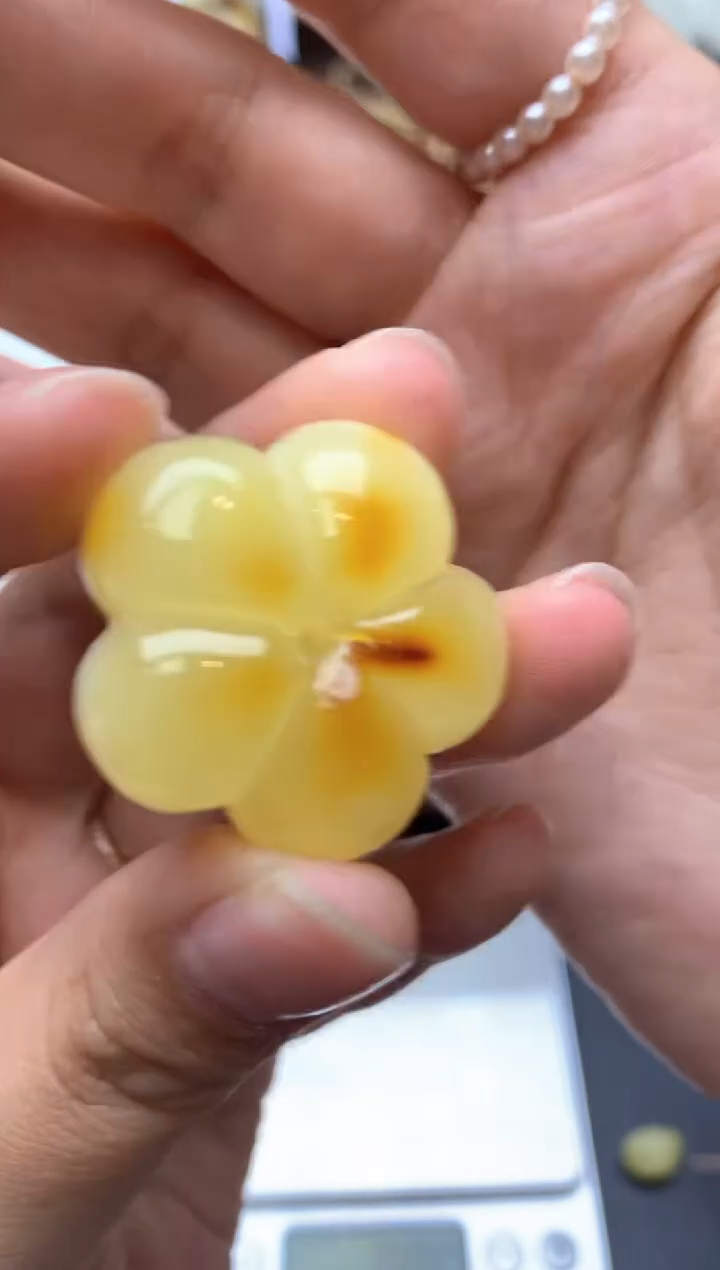 【闪购商品】琥珀珠宝奇石未镶嵌006琥珀蜜蜡花粉有纹小坑介意勿拍