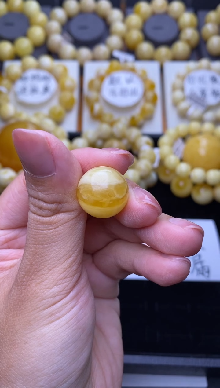 裸石琥珀未镶嵌大小姐珠宝13