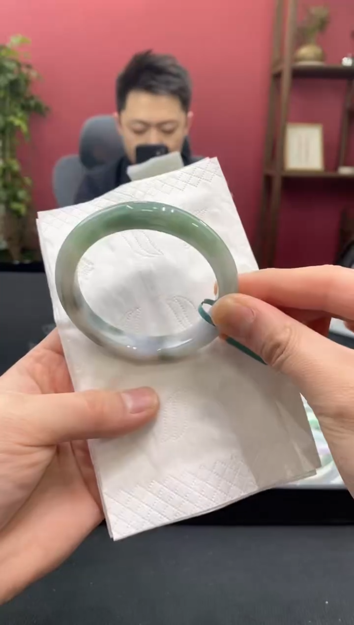 【闪购商品】翡翠手镯未镶嵌00003208